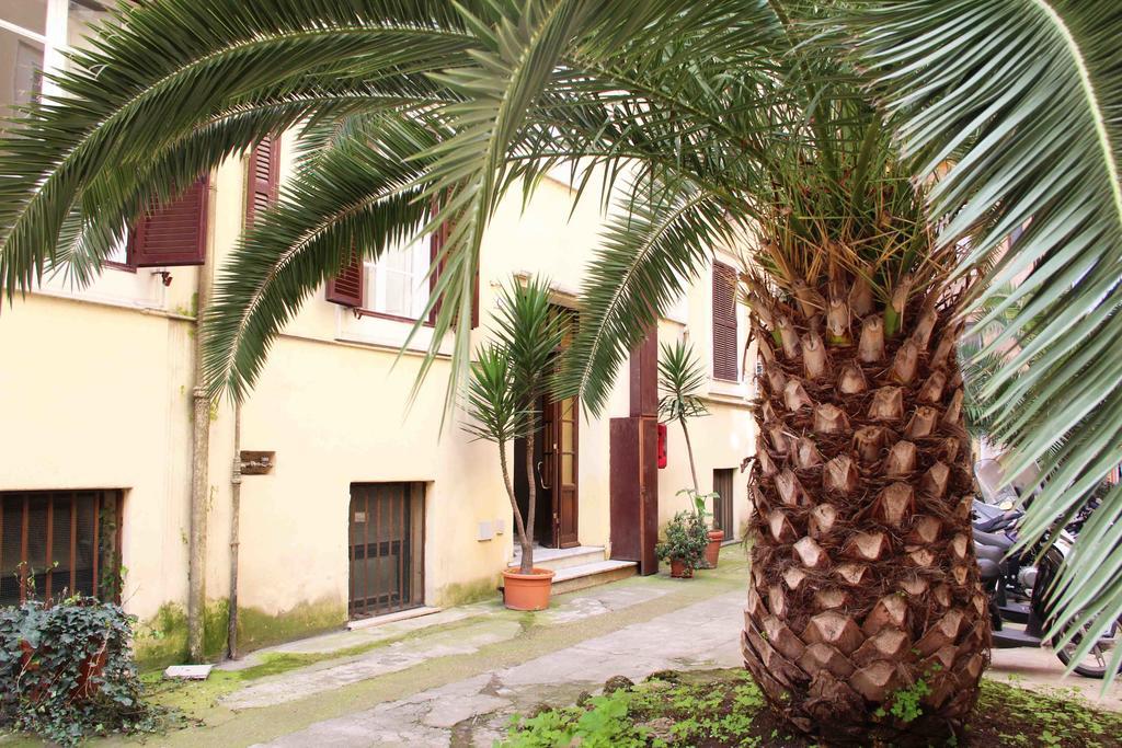Luxury White House Roma