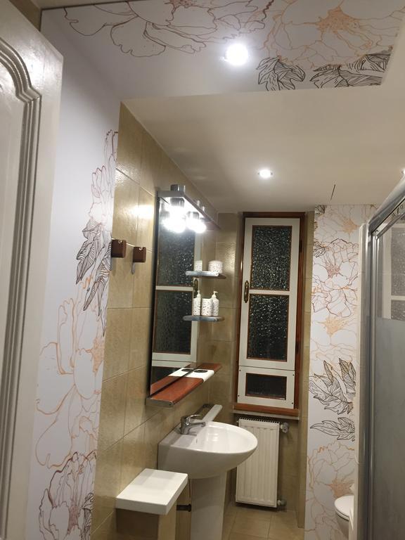 Luxury White House Roma